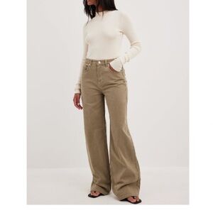 NWT NA-KD Wide High Waist Jeans